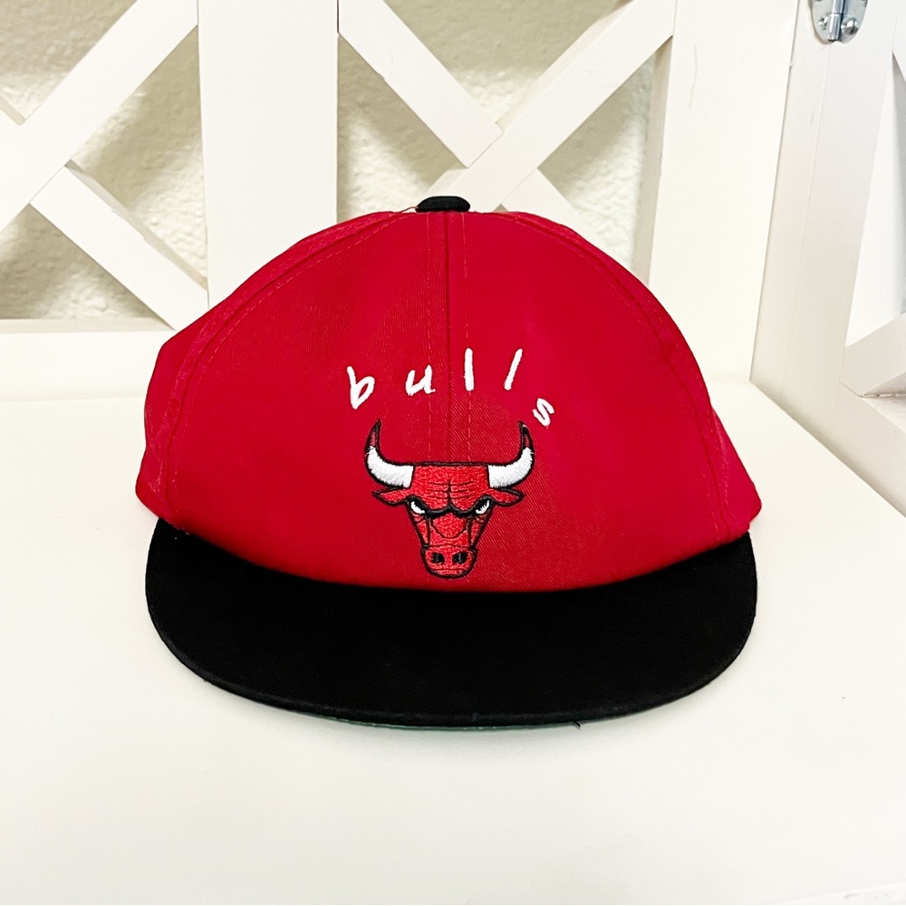 90's Annco NBA Chicago Bulls Youth Baseball Cap Red Vintage